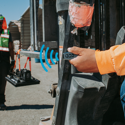 GRABO® HighFlow Wireless Remote Control in use